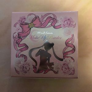 Sailor Moon Prism Compact Makeup Powder